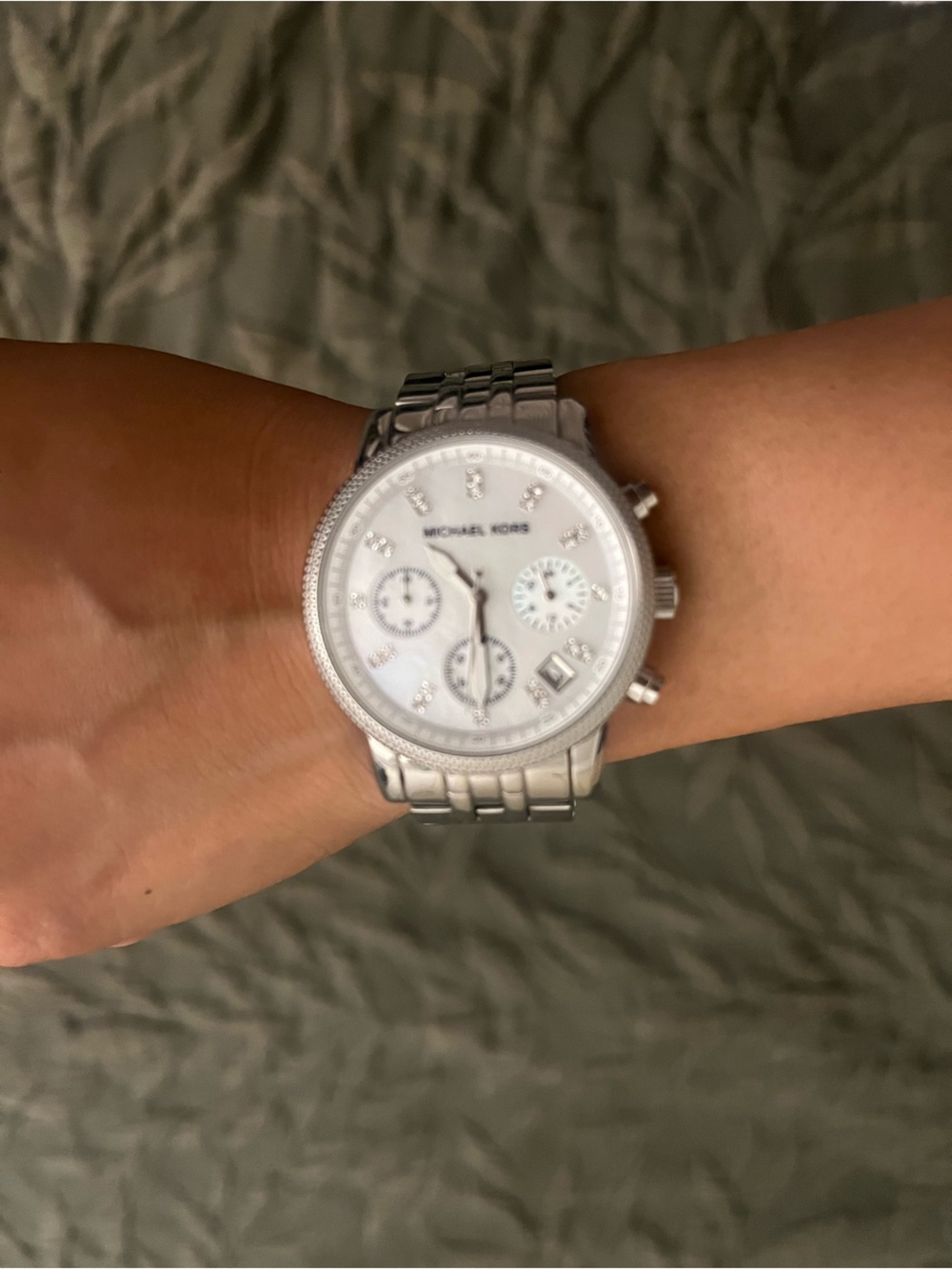 Michael Kors MK5020 Stainless Steel Silver Watch Mother of Pearl Dial